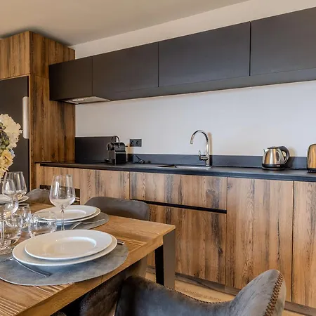Standing, Parking, 6 Pers. - Belle Plagne - Fr-1-885-66 Apartamento